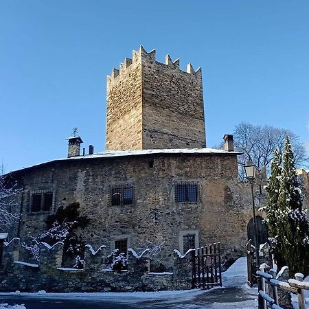 B&B La Tour De Villa Aosta Exteriör bild